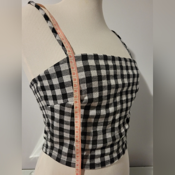 TWO CHOCOLATE RETRO CHECKERED CROP TOP - Picture 14 of 16